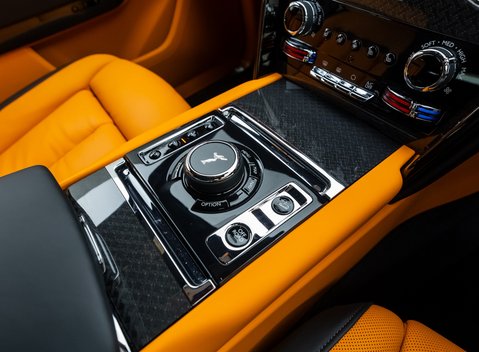 Rolls-Royce Cullinan Black Badge 29