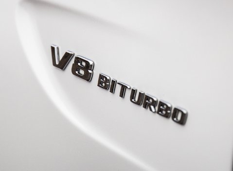 Mercedes-Benz C Class C63 Coupe 23