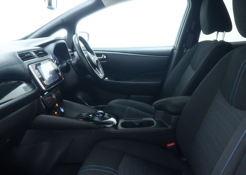 Nissan LEAF Leaf N-Connecta 5dr 45