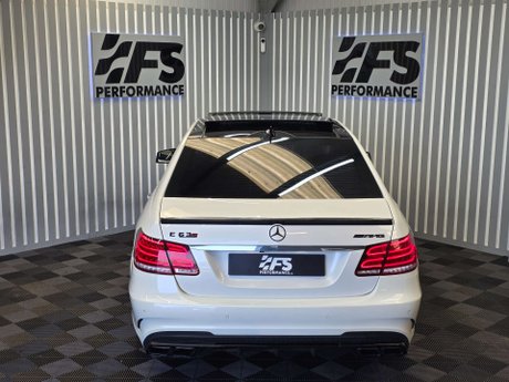 Mercedes-Benz E Class 5.5 E63 V8 BiTurbo AMG S Saloon 4dr Petrol SpdS MCT Euro 6 (s/s) (585 ps) 18