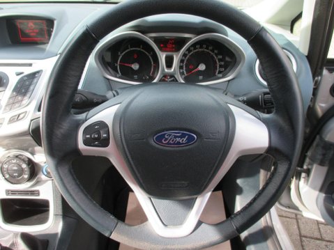 Ford Fiesta 1.4 Zetec 5dr 13