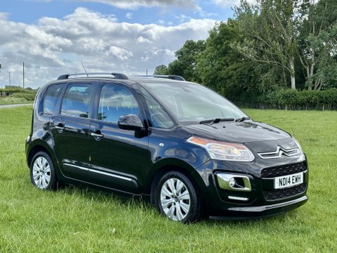 Citroen C3 Picasso EXCLUSIVE HDI low mileage FULL SERVICE HISTORY £20 Tax 7