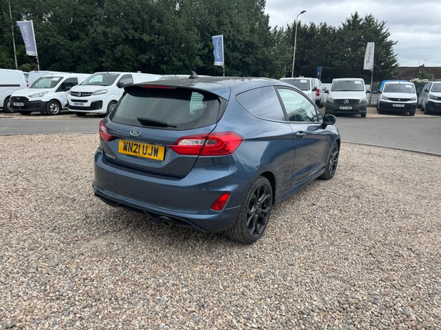 Ford Fiesta Petrol SWB L1H1 Low Roof Sport Air Con Alloys EURO 6 NO VAT 6