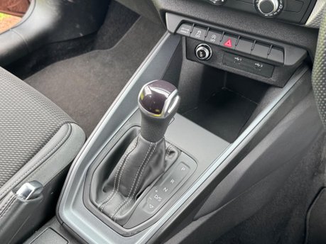 Audi A1 SPORTBACK TFSI S LINE 17