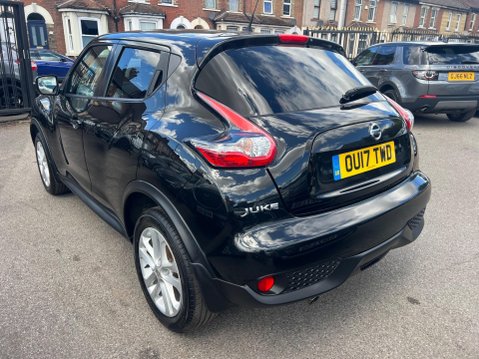 Nissan Juke 1.2 DIG-T N-Connecta Euro 6 (s/s) 5dr 4