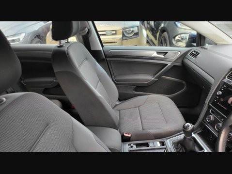 Volkswagen Golf SE NAVIGATION TSI BLUEMOTION TECHNOLOGY 27