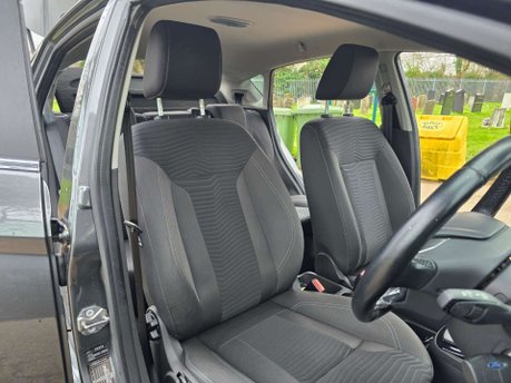 Ford Fiesta 1.0T EcoBoost Zetec Powershift Euro 6 5dr 23
