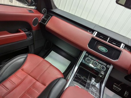 Land Rover Range Rover Sport 3.0 Range Rover Sport Autobiography Dynamic SDV6 Auto 4WD 5dr 45