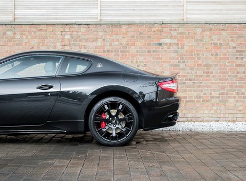Maserati Granturismo S MC Shift 23