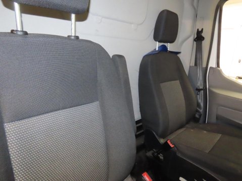 Ford Transit 2.0 350 EcoBlue FWD L2 H3 Euro 6 5dr 6