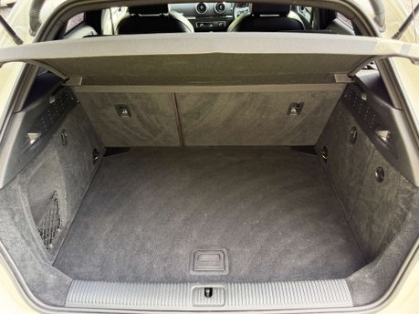 Audi A3 1.5 A3 Sportback S Line TFSI Semi-Auto 5dr 18