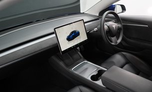 Tesla Model 3 PERFORMANCE AWD Deep Blue Metallic GROK AI RYZEN 20" ALLOYS BLACK INTERIOR 19