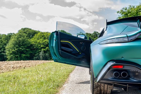 Aston Martin Vantage F1 Edition 7