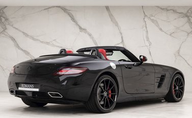 Mercedes-Benz SLS AMG Roadster 9