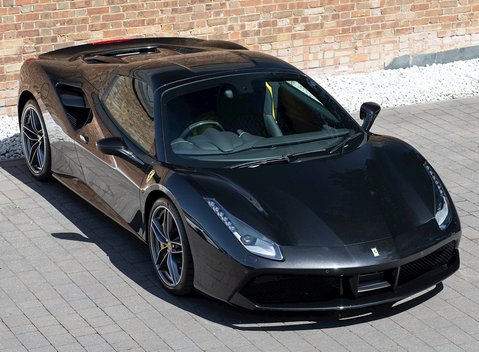 Ferrari 488 Spider 9