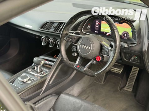Audi R8 5.2 R8+ Quattro V10 Semi-Auto 4WD 2dr 31