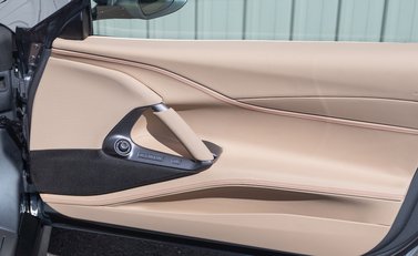 Ferrari 812 Superfast 18