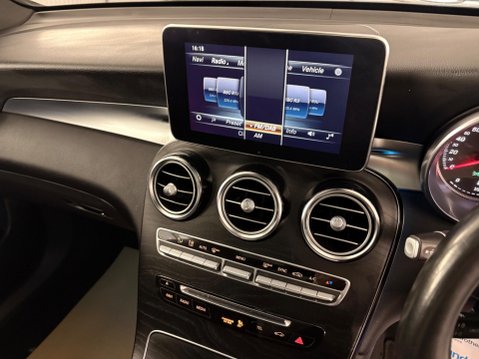 Mercedes-Benz GLC 2.0 GLC250 AMG Line (Premium Plus) G-Tronic 4MATIC Euro 6 (s/s) 5dr 19