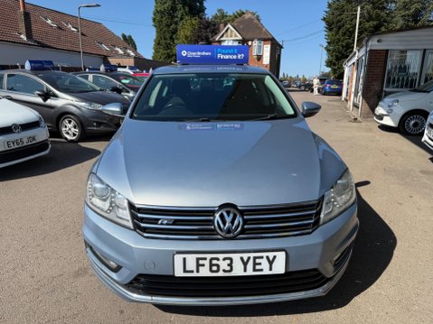 Volkswagen Passat 2.0 TDI BlueMotion Tech R-Line Euro 5 (s/s) 4dr 2