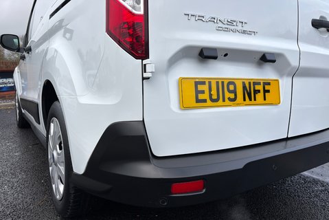 Ford Transit Connect 200 L1 Trend 100 ps Tdci Panel Van - Air Con 21