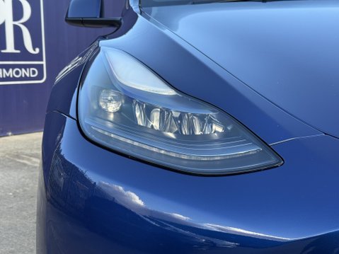 Tesla Model Y SUV 5dr Electric Auto RWD (346 ps) 11