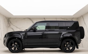 Land Rover Defender 110 V8 2