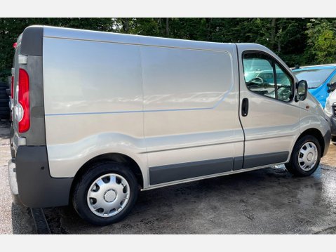 Vauxhall Vivaro 2.0 2900 CDTi FWD L1 4dr 5