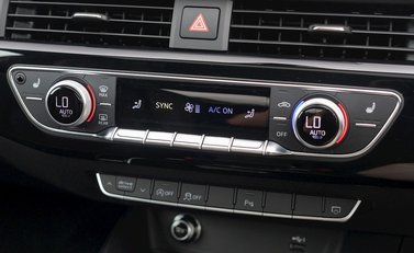 Audi RS5 Coupé Sport Edition 20