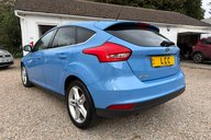Ford Focus ZETEC.. 9 MAIN DEALER SERVICES.. £20 ROAD TAX.. 1 PREVIOUS KEEPER..STUNNING 6