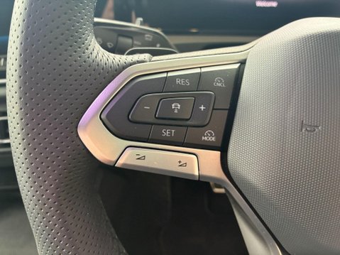 Volkswagen Tiguan 1.5 eTSI MHEV R-Line DSG Euro 6 (s/s) 5dr 21