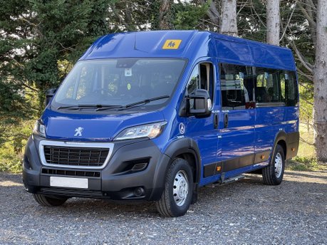 Peugeot Boxer 2.2 17-seat Minibus Lite, Non-D1 with Telescopic Ramps. 5dr Diesel Manual L