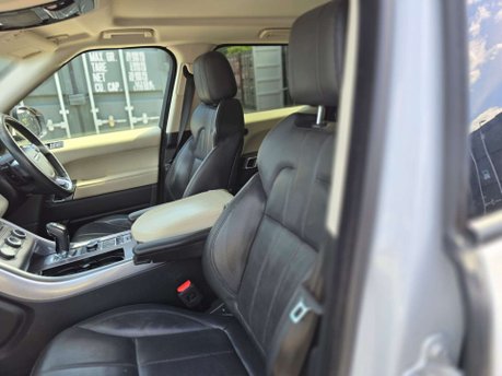 Land Rover Range Rover Sport 3.0 SD V6 HSE SUV 5dr Diesel Auto 4WD Euro 6 (s/s) (306 ps) 29