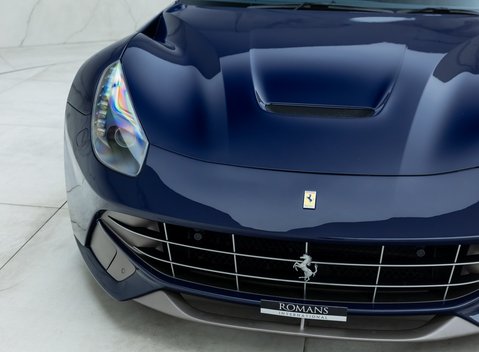 Ferrari F12 Berlinetta 25