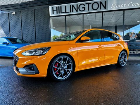 Ford Focus 2.3T EcoBoost ST Euro 6 (s/s) 5dr 17