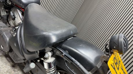 Suzuki Intruder 125 VL 2001 ONLY 13K CRUISER V TWIN PROJECT BIKE 125CC LEARNER 11