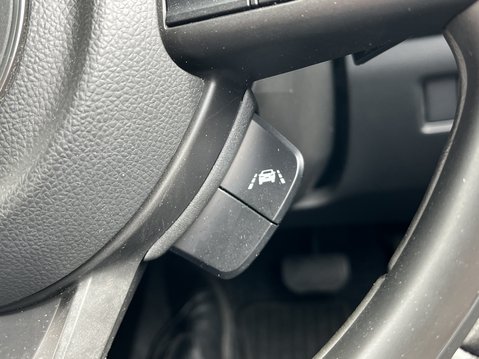 Suzuki Swift 1.2 Dualjet 83 12V Hybrid SZ5 5dr Auto 25