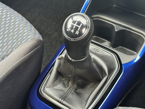 Suzuki Ignis 1.2 Dualjet 12V Hybrid SZ-T 5dr 26