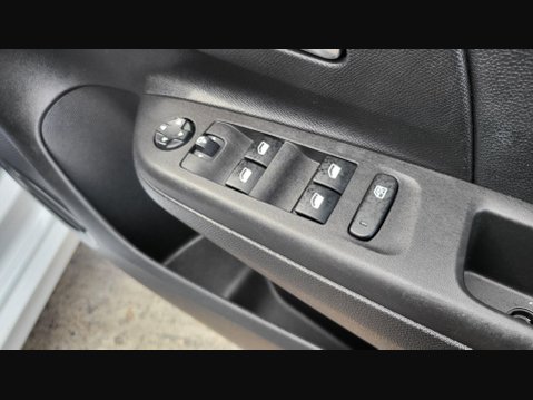 Vauxhall Corsa ELITE NAV PREMIUM 23
