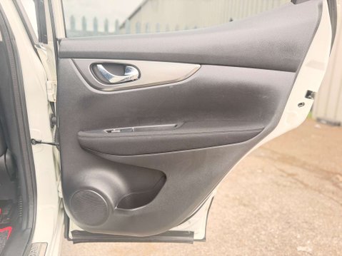 Nissan Qashqai 1.5 Qashqai N-Connecta dCi 5dr 56