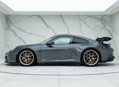 Porsche 911 GT3 (992) 2