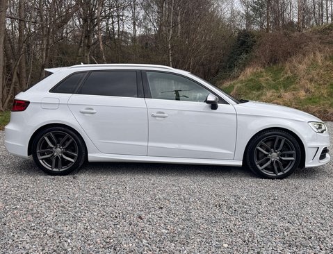 Audi S3 2.0 S3 Sportback Quattro 4WD 5dr 3