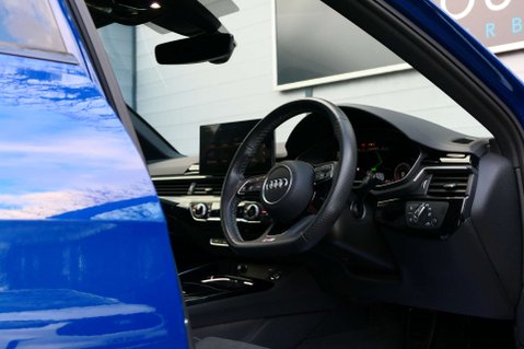 Audi A4 2.0 A4 Black Edition 35 TFSI MHEV Semi-Auto 5dr 6