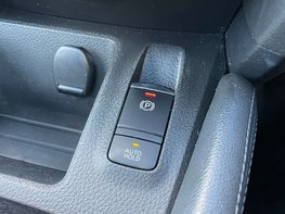 Nissan Qashqai 1.3 Qashqai N-Connecta DiG-T 5dr 44