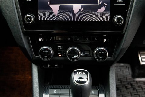 Skoda Octavia VRS CHALLENGE TSI DSG 36