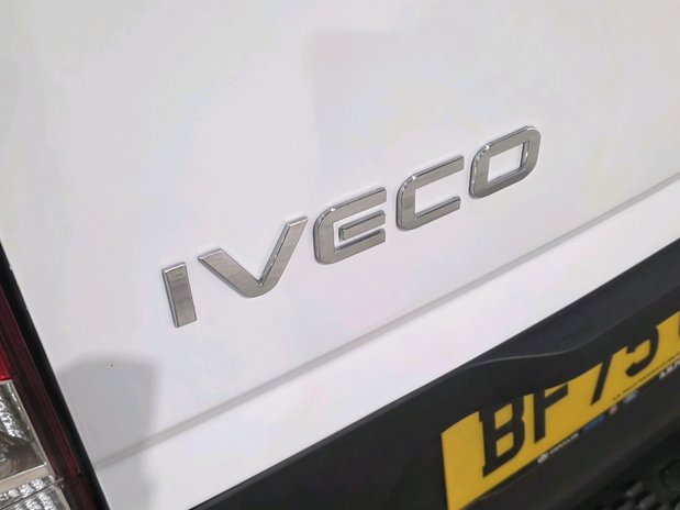 Iveco Daily Daily 35S14A8V H2 2.3 BUISNESS Van 3520L WB Hi-Matic 8