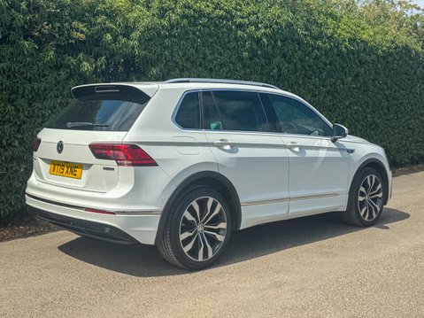 Volkswagen Tiguan 2.0 TDI R-Line Tech SUV 5dr Diesel DSG 4Motion Euro 6 (s/s) (150 ps) 4