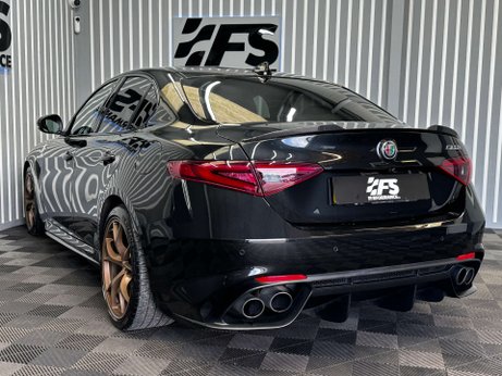 Alfa Romeo Giulia 2.9 V6 Bi-Turbo Quadrifoglio Saloon 4dr Petrol Auto Euro 6 (s/s) (510 ps) 14