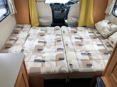 Elddis Sunseeker 115 Peugeot Boxer 3000kg 2 Berth Motorhome only 20000 m with S/history 12