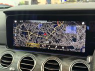 Mercedes-Benz E Class 2.0 E300de 13.5kWh AMG Line Estate 5dr Diesel Plug-in Hybrid G-Tronic+ Euro 35