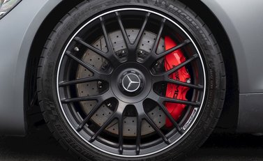 Mercedes-Benz Amg GT GT S 10